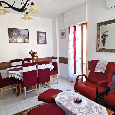 Berry Playa Naufragos *